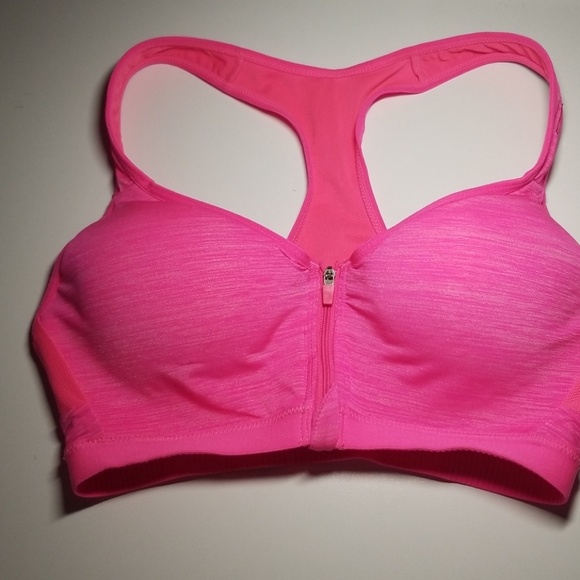 Yoga bra with front zipper closer - Picture 1 of 6
